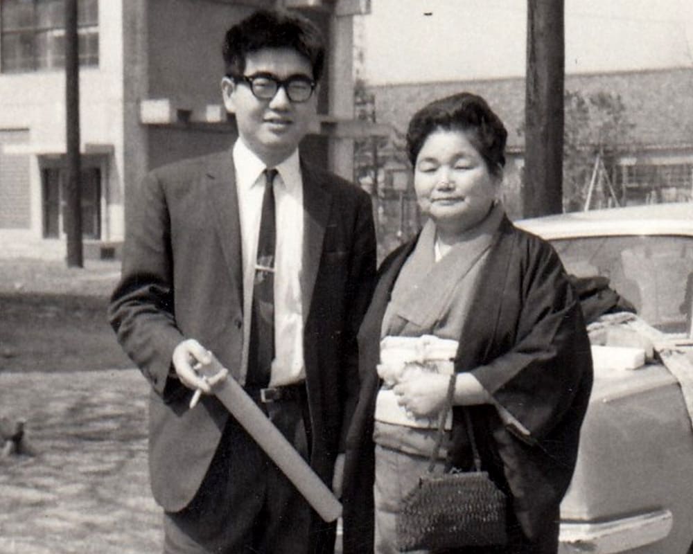 東京学芸大学の卒業式。母まさと（1968）